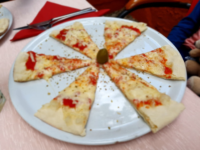 Stari zidi, buffet - Neviđane