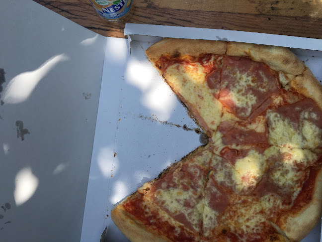 Opinii despre Pizza Cut Sandwich Bar COCO în Novalja - Gastronomija i ugostiteljstvo