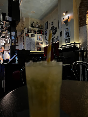 Ul. kralja Petra Krešimira lV 3, 21000, Split