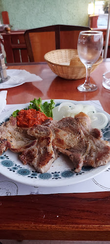 Fast Food Hampi - Gastronomija i ugostiteljstvo