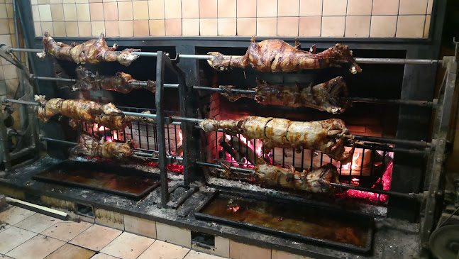 Pod mirnim krovom - Gastronomija i ugostiteljstvo