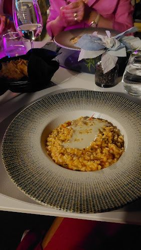 Mala Mora Restaurant & Cocktail Bar - Gastronomija i ugostiteljstvo