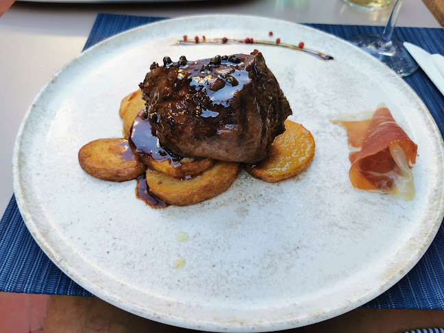 Opinii despre Calebotta wine bar&restaurant în Trogir - Gastronomija i ugostiteljstvo