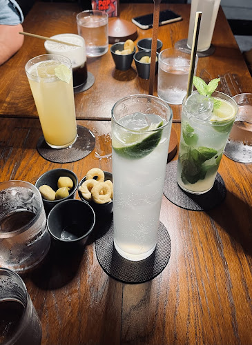 COLONNA cocktail bar - Gastronomija i ugostiteljstvo