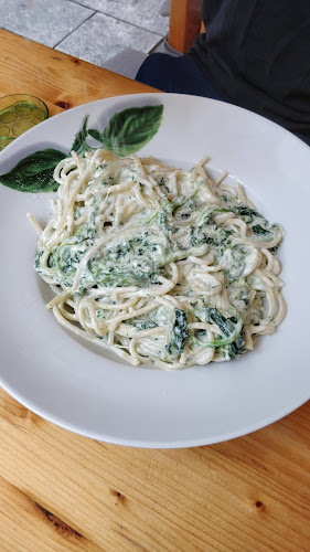 Opinii despre Pizzeria ANTULA în Omiš - Gastronomija i ugostiteljstvo