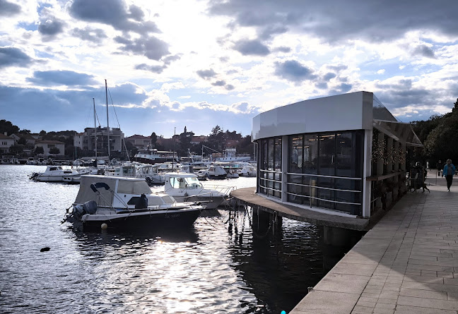 Opinii despre Casa del padrone în Krk - Gastronomija i ugostiteljstvo