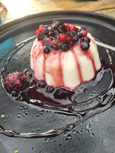 Kantina Melon - Petrovija