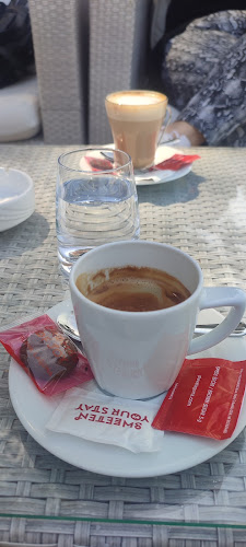 Opinii despre Kafić Blue Centar în Poreč - Gastronomija i ugostiteljstvo