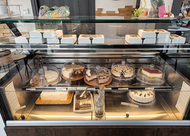 LaSaDa Cakes & Caffe - Gastronomija i ugostiteljstvo
