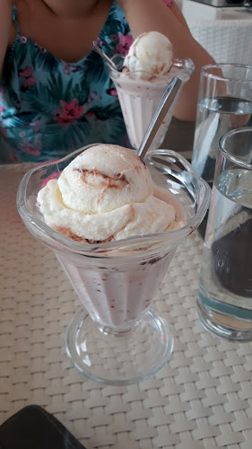 Comentarii opinii despre Slastičarnica Dora