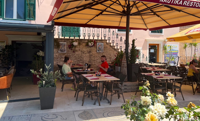 Comentarii opinii despre Restoran Nautika