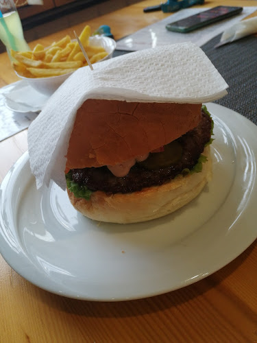 senjska ulica 38, 53223, Vrhovine