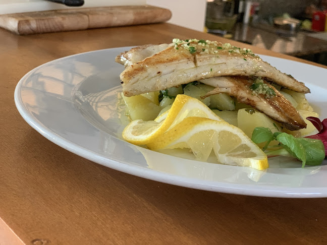 Narodni trg 9, 52100, Pula