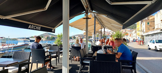 Opinii despre Archie în Šibenik - Gastronomija i ugostiteljstvo