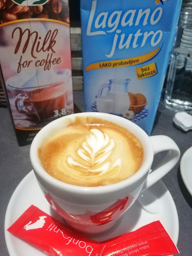 Comentarii opinii despre Caffe bar Oscar