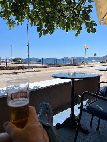 Beach Bar Kantunić - Gastronomija i ugostiteljstvo