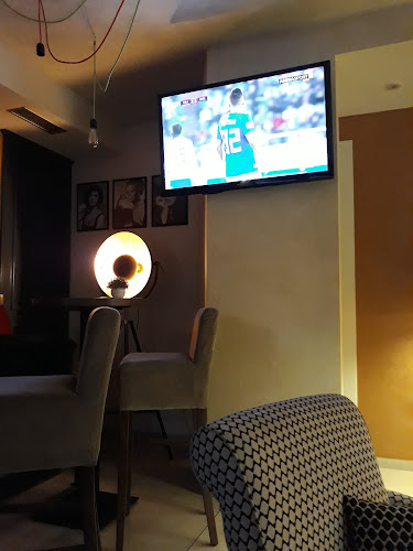 Ul. Ruđera Boškovića 13, 21000, Split