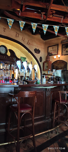 River Pub - Gastronomija i ugostiteljstvo