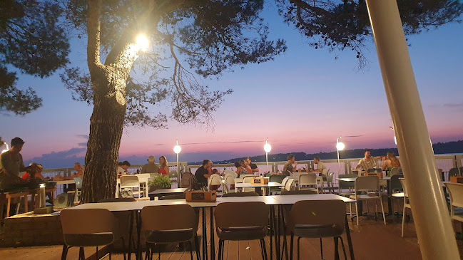 Tuna Bay Restaurant - Gastronomija i ugostiteljstvo