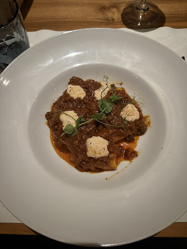 Opinii despre Restaurant Balon în Zagreb - Gastronomija i ugostiteljstvo