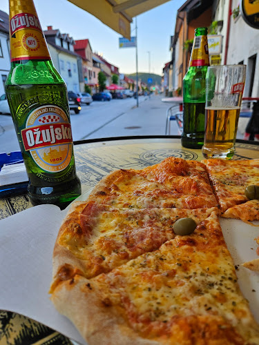 Comentarii opinii despre Pizza cut Tvitić