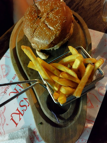 Comentarii opinii despre Makedonski Merak - restoran & pivnica