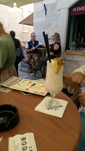 La Bodega Dubrovnik sushi & burger bar - Dubrovnik