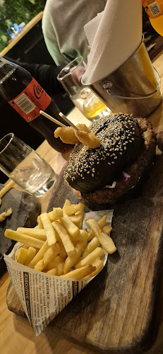 Burger House Republic