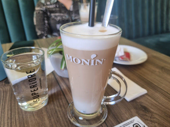 Opinii despre Caffe bar Čekaonica în Osijek - Gastronomija i ugostiteljstvo