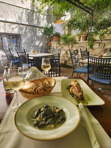 Restoran Konoba Martinac - Gastronomija i ugostiteljstvo