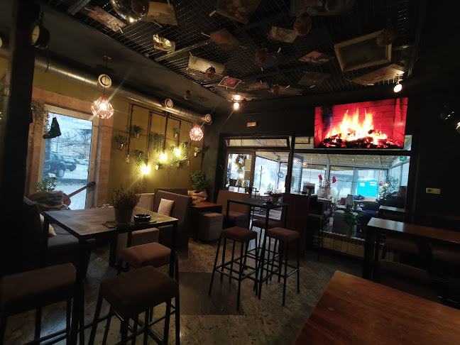 Comentarii opinii despre Caffe Bar Charlie