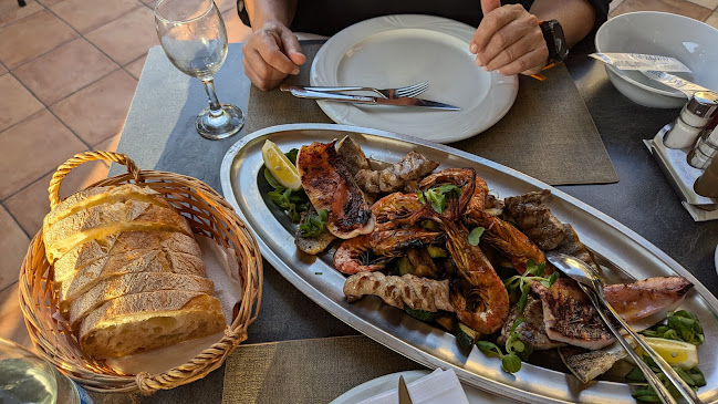 Comentarii opinii despre Restoran "Lovački rog"