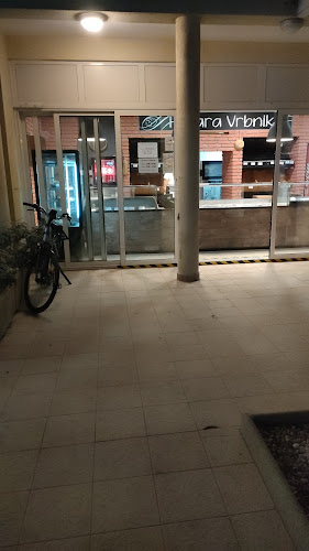 Opinii despre Pekara Vrbnik în Baška - Gastronomija i ugostiteljstvo