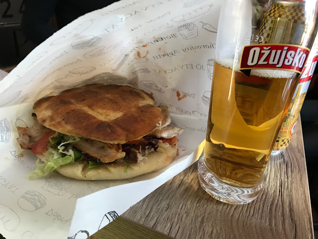 Opinii despre Fast Food Pink Panther în Crikvenica - Gastronomija i ugostiteljstvo