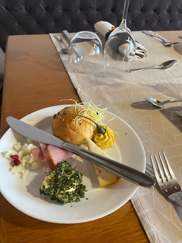 Žmah bistro - Gastronomija i ugostiteljstvo