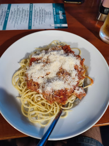 80, Trg Alojzija Stepinca, 21322, Brela