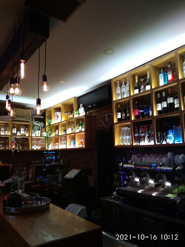 Trg Svete Terezije 1, 34000, Požega