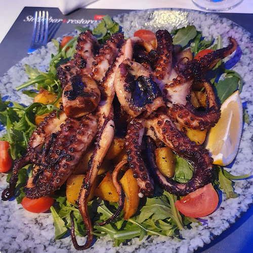 Opinii despre Stella bar & Vip restoran în Zagreb - Gastronomija i ugostiteljstvo