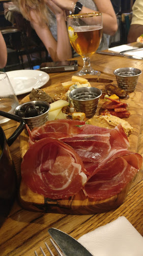 Ul. Majstora Radovana 2, 21000, Split