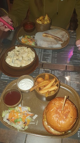 Comentarii opinii despre San Antonio - Burgers, BBQ, Beer