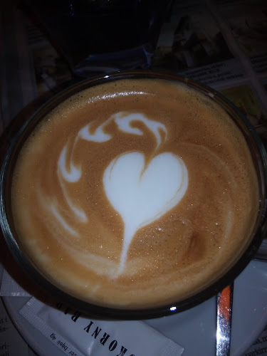 Pokorny Bar - Gastronomija i ugostiteljstvo