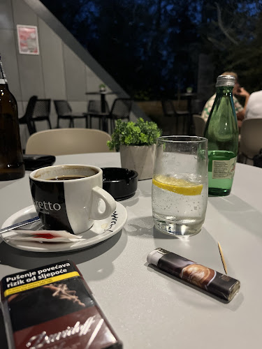 Opinii despre Caffe bar Najpar în Vukovar - Gastronomija i ugostiteljstvo