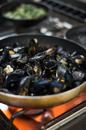 Mala Mora Restaurant & Cocktail Bar