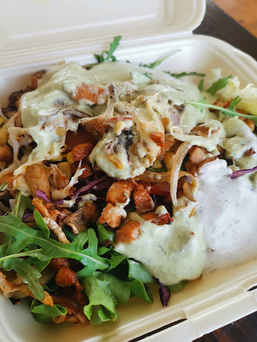 Bili Pivac - Gastronomija i ugostiteljstvo