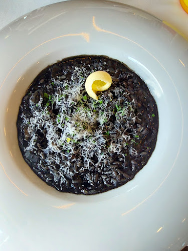 Comentarii opinii despre Zlatna ribica