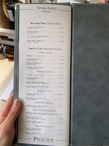 Opinii despre Providur restaurant & wine bar în Zadar - Gastronomija i ugostiteljstvo