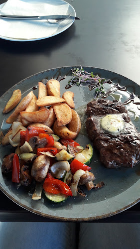 Restoran Santiny - Gastronomija i ugostiteljstvo