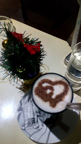 Lider caffe bar - Gastronomija i ugostiteljstvo