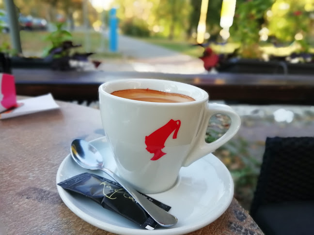 Zagrebačka ul. 1, 31000, Osijek