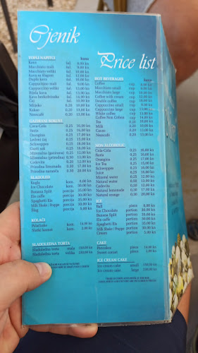 Palačinki Pancakes Crèpes